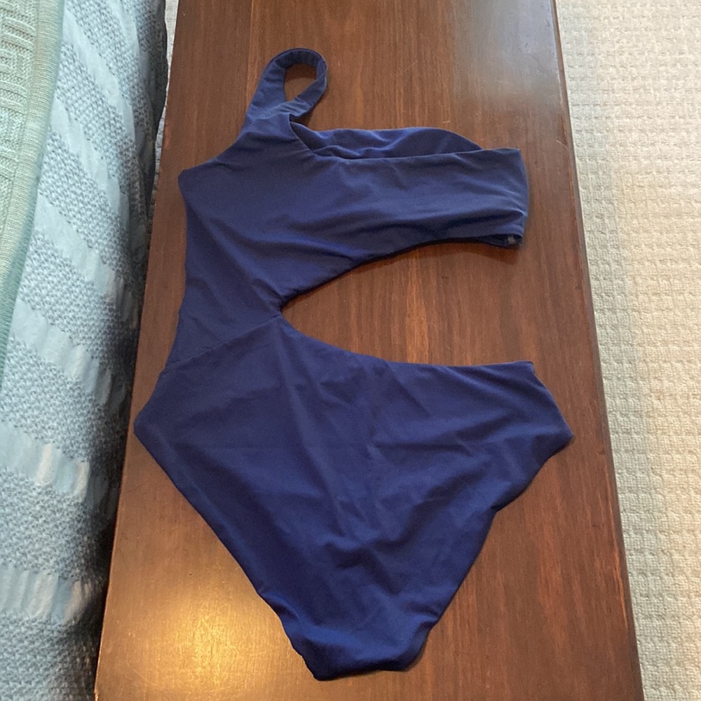 BCA - Size XL - Navy One Shoulder Cutout Monokini - Picture 2 of 6